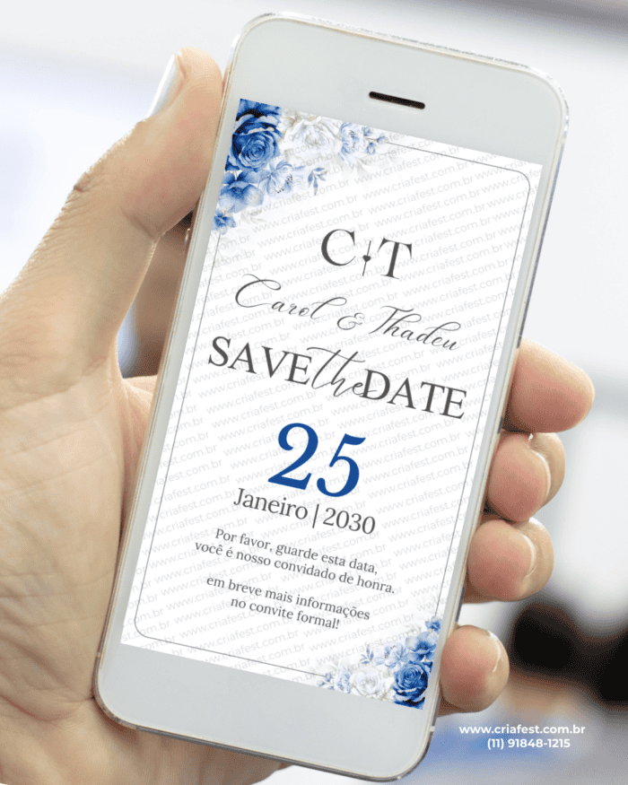 Save the Date casamento floral azul e branco elegante para anunciar a data do casamento.