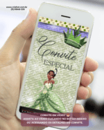 Mockup de celular com convite animado em vídeo tema princesa e o sapo com vestido verde para festa infantil